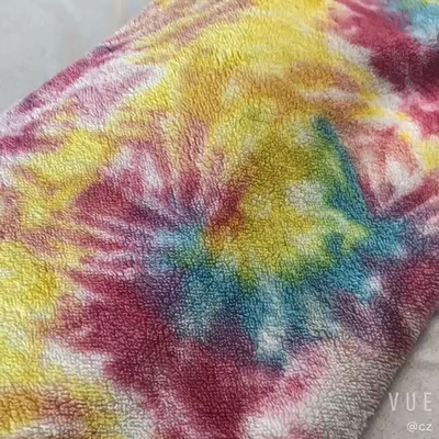 Tela suave teñida lazo 240gsm 150D de Sherpa de la ropa del arco iris