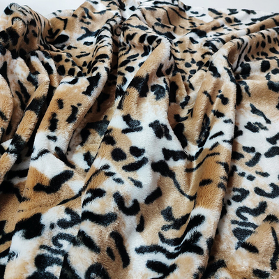 La tela de la felpa de la piel de imitación del paño grueso y suave del picovoltio para el leopardo de la tapicería de la ropa de los zapatos imprimió