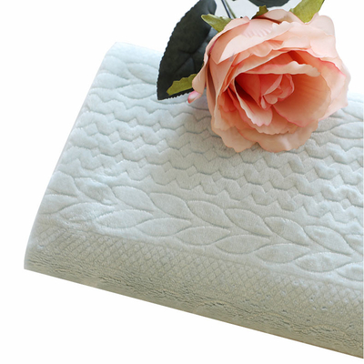 200gsm hecho punto grabado en relieve suavemente cubrir la tela 58" 60"