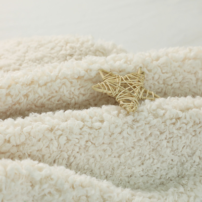 La tela lavable rizada sólida de Sherpa para la capa caliente del invierno cubre la ropa de Pillowslip