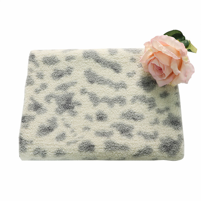 100% Sherpa impreso el poliéster esquila la tela 150D 288F 300gsm para la silla Pajams de los bolsos
