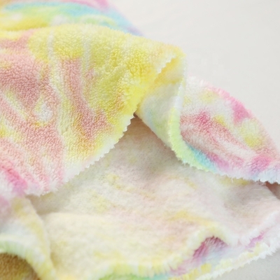Tela suave teñida lazo 240gsm 150D de Sherpa de la ropa del arco iris