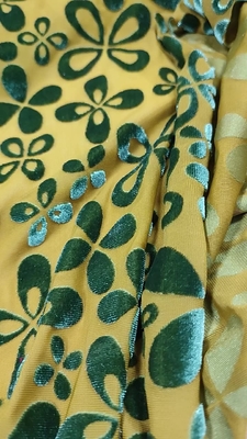 Tela coreana 140gsm del terciopelo del estampado de plores para la bufanda del desgaste de mujeres