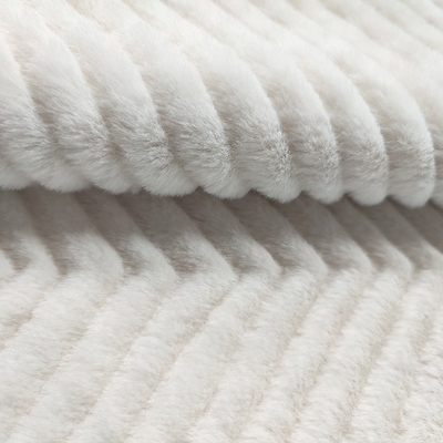 La tela sólida sucinta de la piel de imitación de Sherpa grabó en relieve el conejo para Sofa Cover